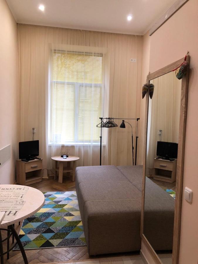 Apartament At Park Lviv Buitenkant foto