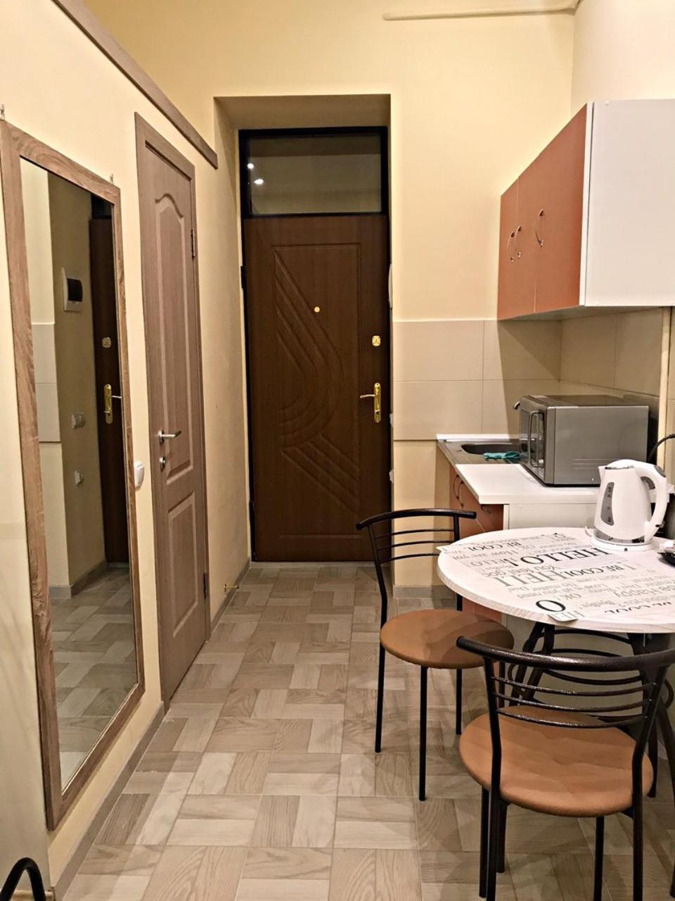 Apartament At Park Lviv Buitenkant foto